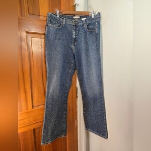 Levi's 550 Women's Straight Leg Blue Jeans Sz 20